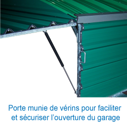 Hurdle carts sheds on swiveling wheels